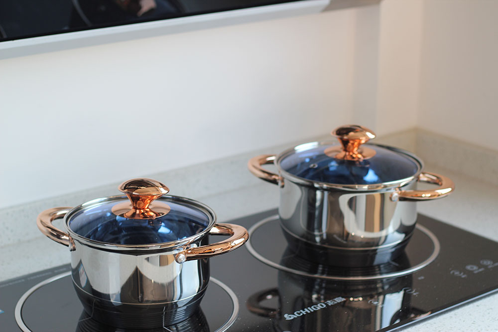 10pcs Stainless Steel Cookware Set With Blue Glass Lid — product information