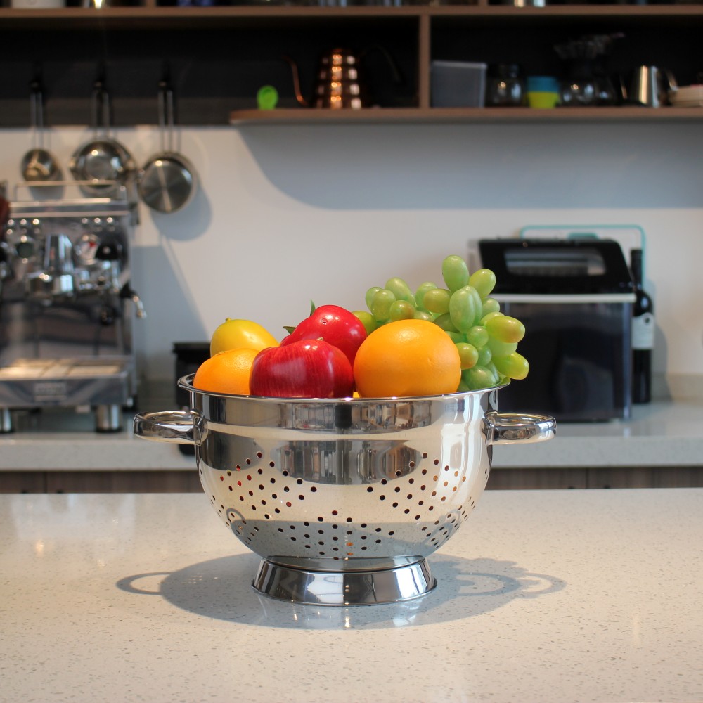 Premium Stainless Steel Colander, Pasta Strainer With Handle — 7