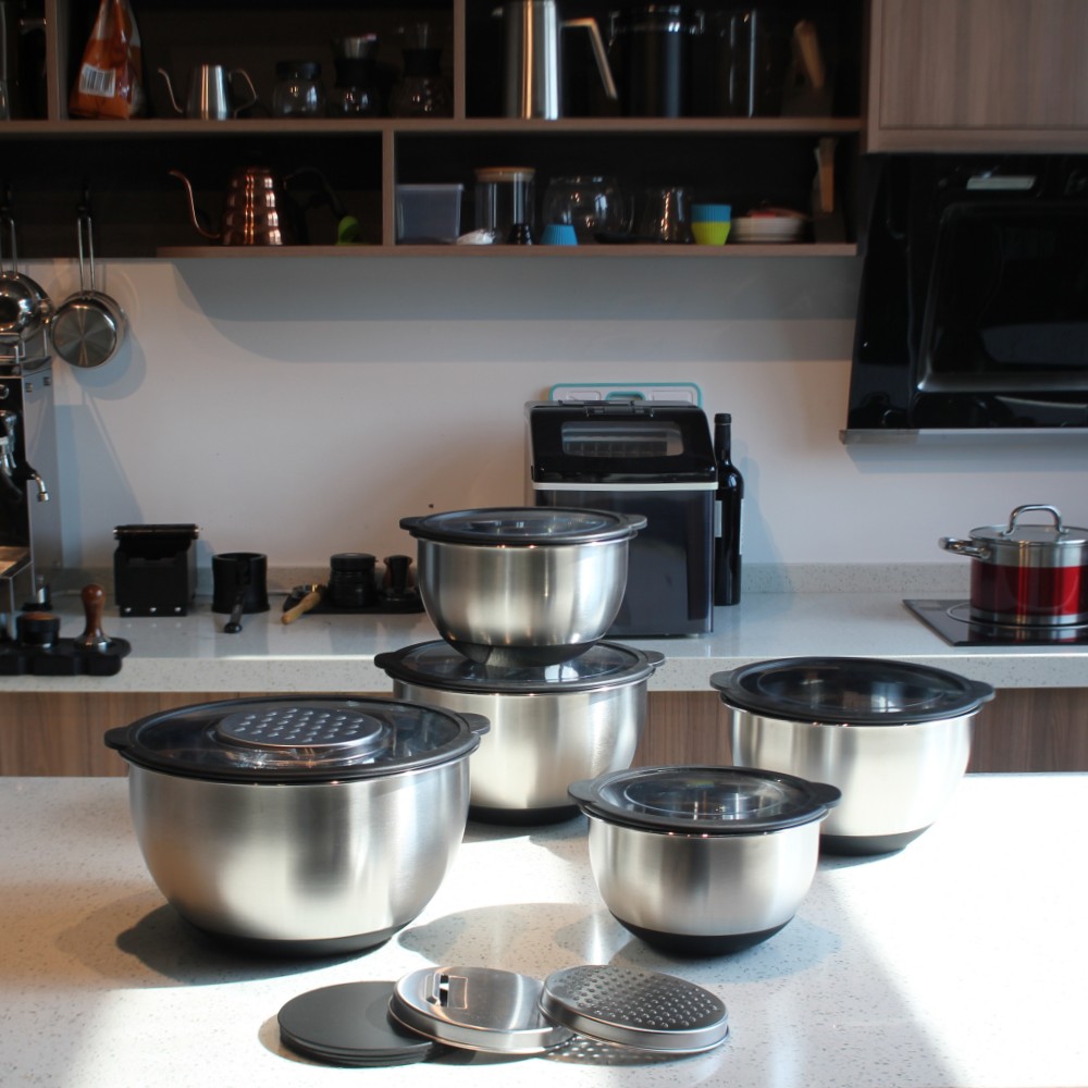 5 Sizes Stainless Steel Mixing Bowl Set — 6
