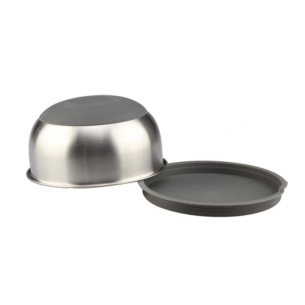 Set Of 3 Non Slip Silicone Bottom Metal Nesting Bowls — 2