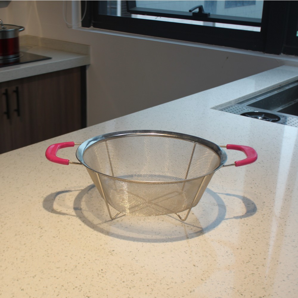 Stainless Steel Colander With Plastic Handle — product information