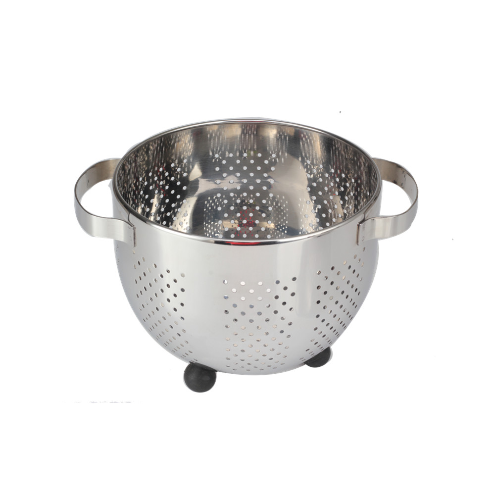 Stainless Steel Colander With Ball Point Feet — 3