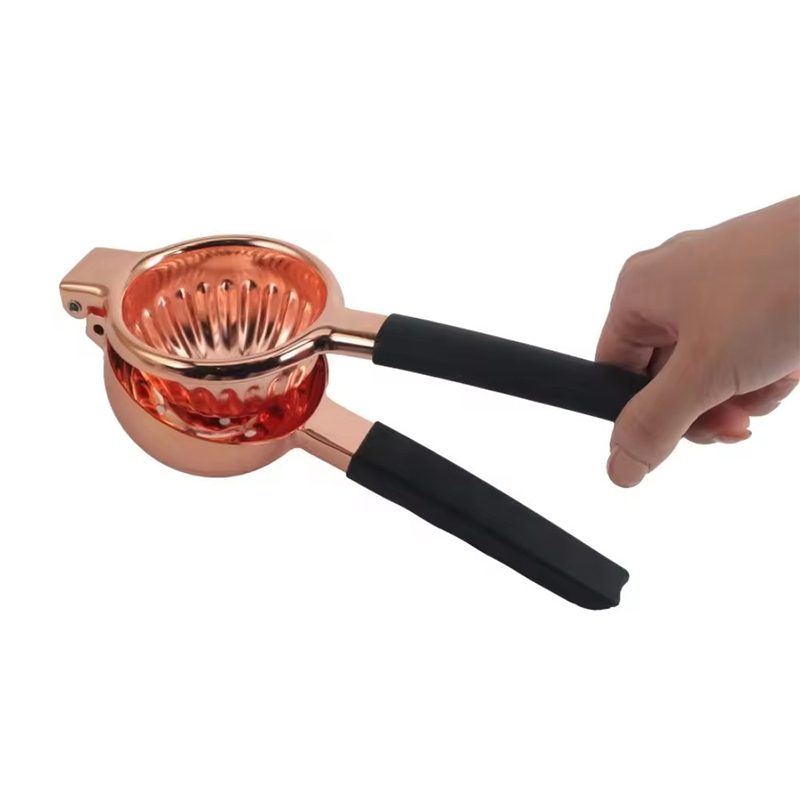 Stainless Steel Lemon Squeezer With Silicone — 4