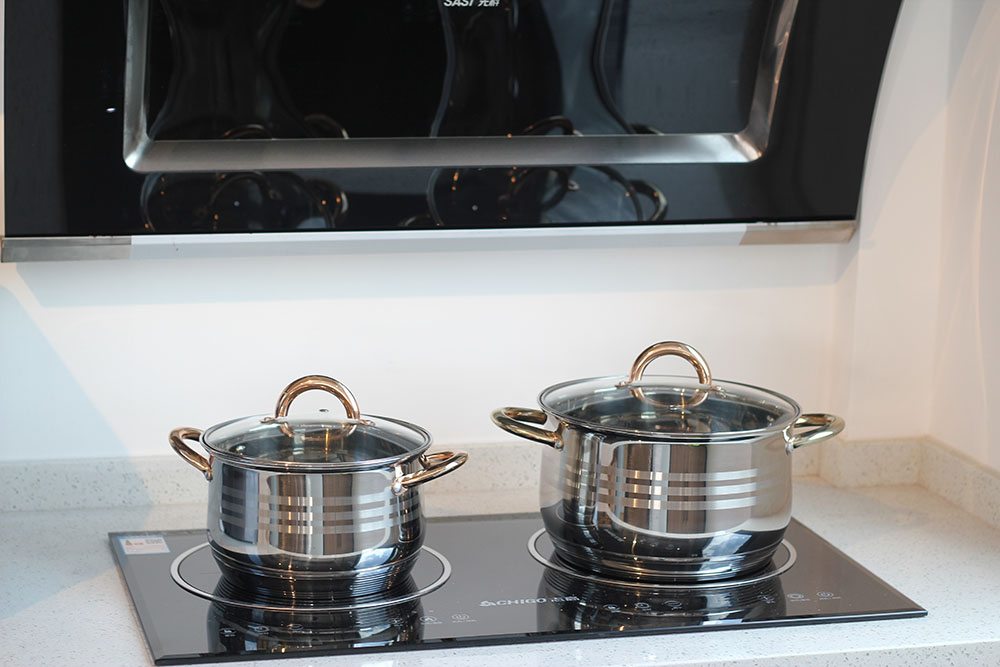Stainless Steel Cookware With Golden Handle — 7