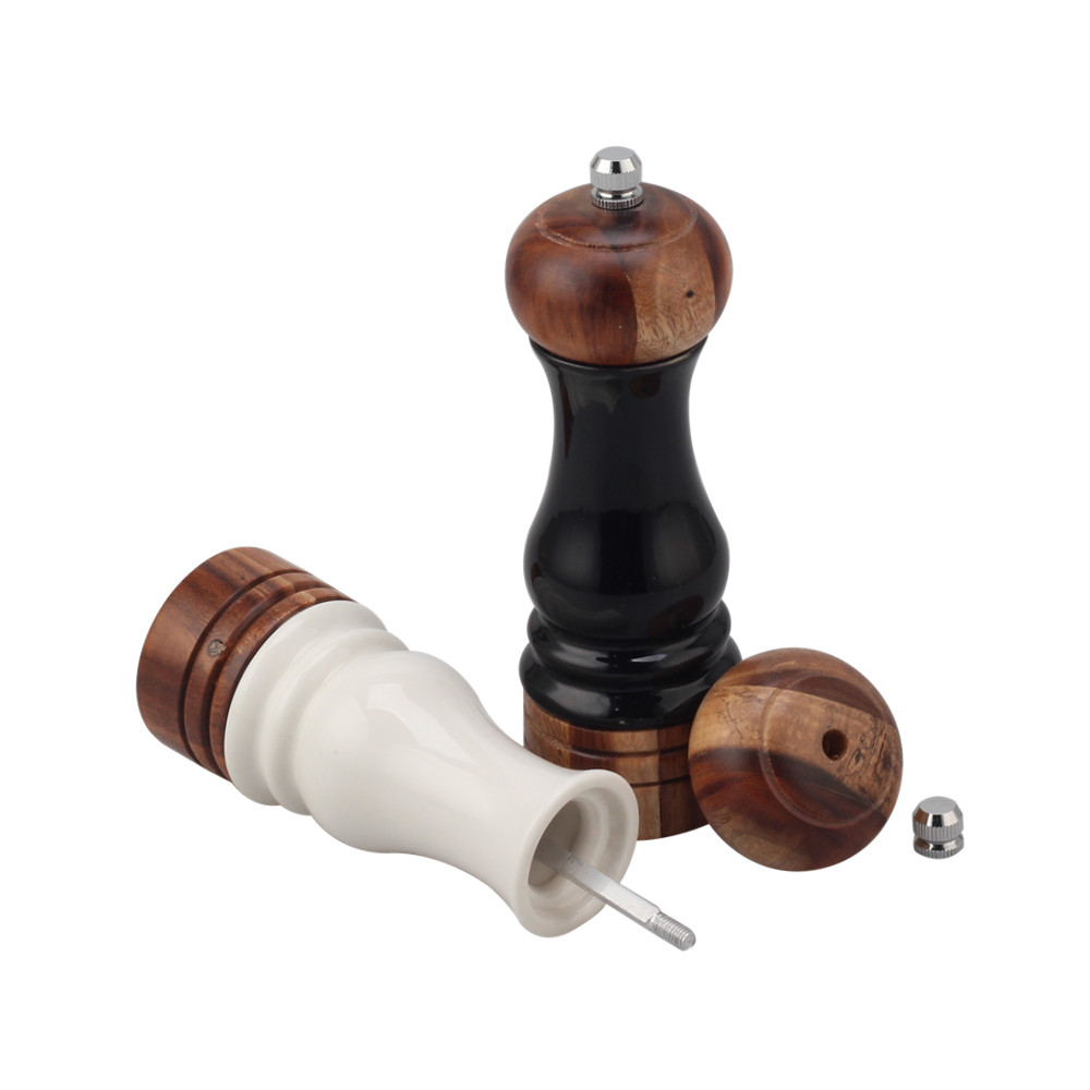 Wooden Pepper Grinder With Adjustable Stainless Steel Grinder — 2