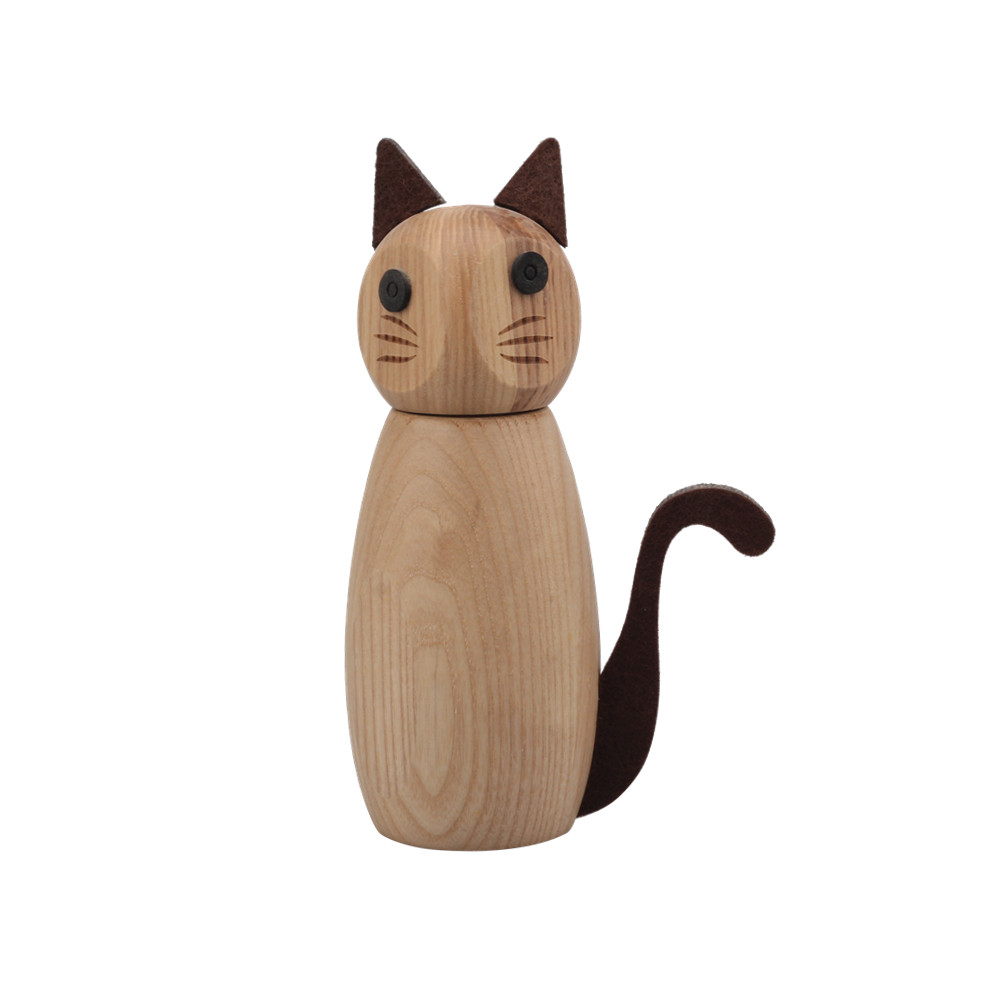 Lovely Style Wooden Salt And Pepper Grinder