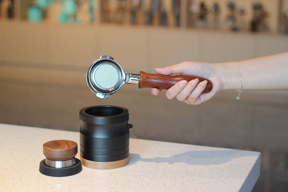 304 Stainless Steel Portafilter & Wood Handle — product information
