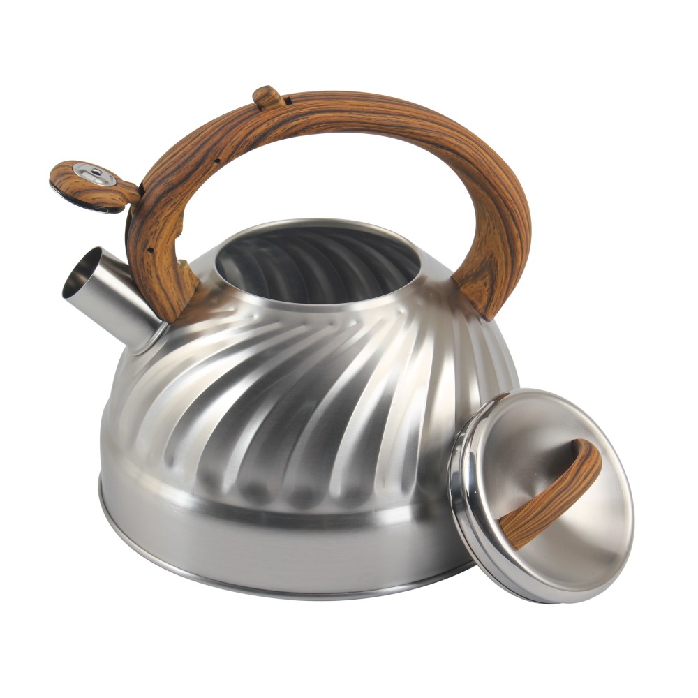 S/S Whistling Kettle-Suitable for Induction And Gas — product information