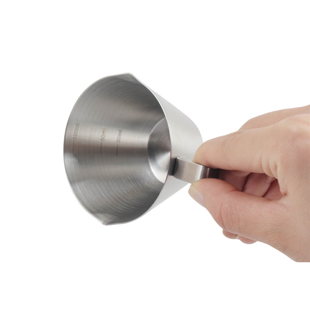 Double Spout Metal Measuring Cup With Dual Scale — product information