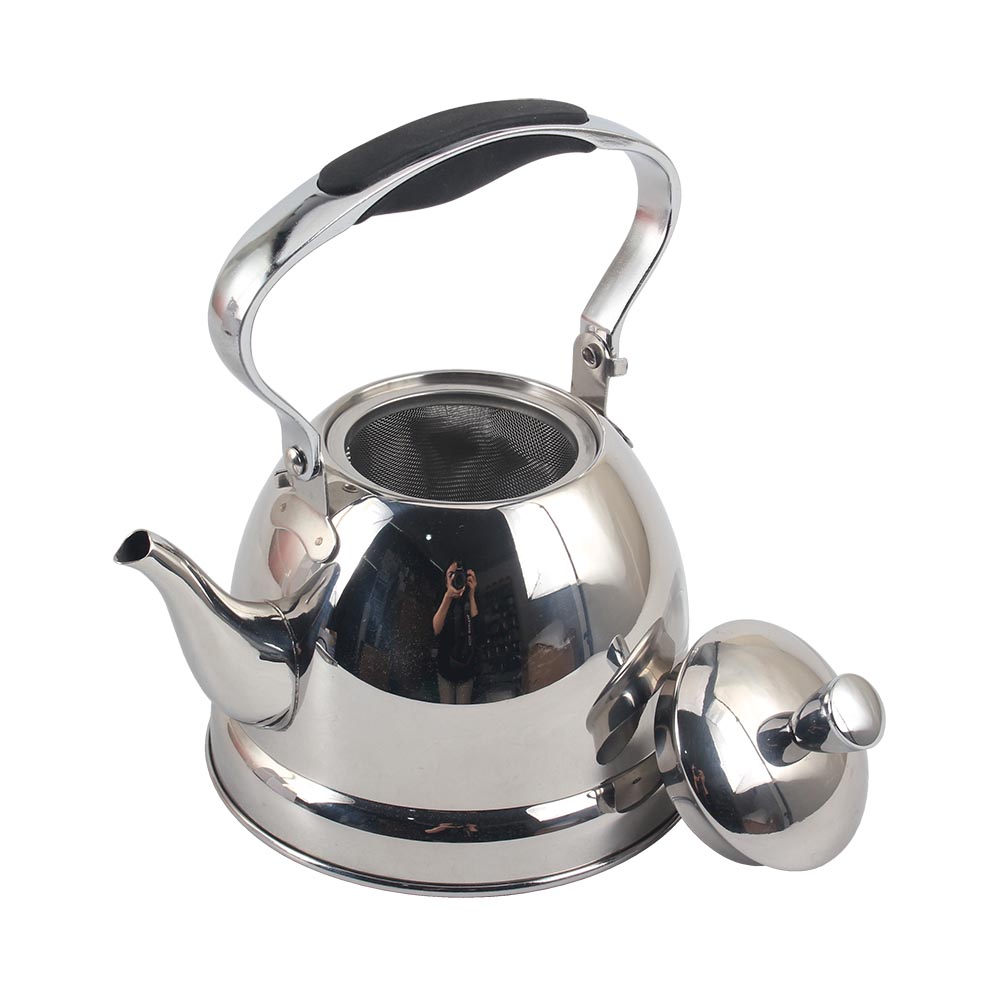 S/S Whistling Kettle With Strainer — 2