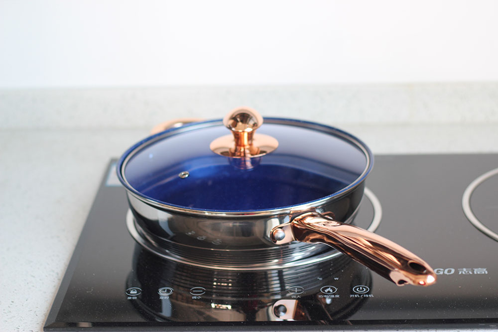10pcs Stainless Steel Cookware Set With Blue Glass Lid — product information